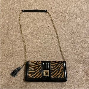 white house black market purse